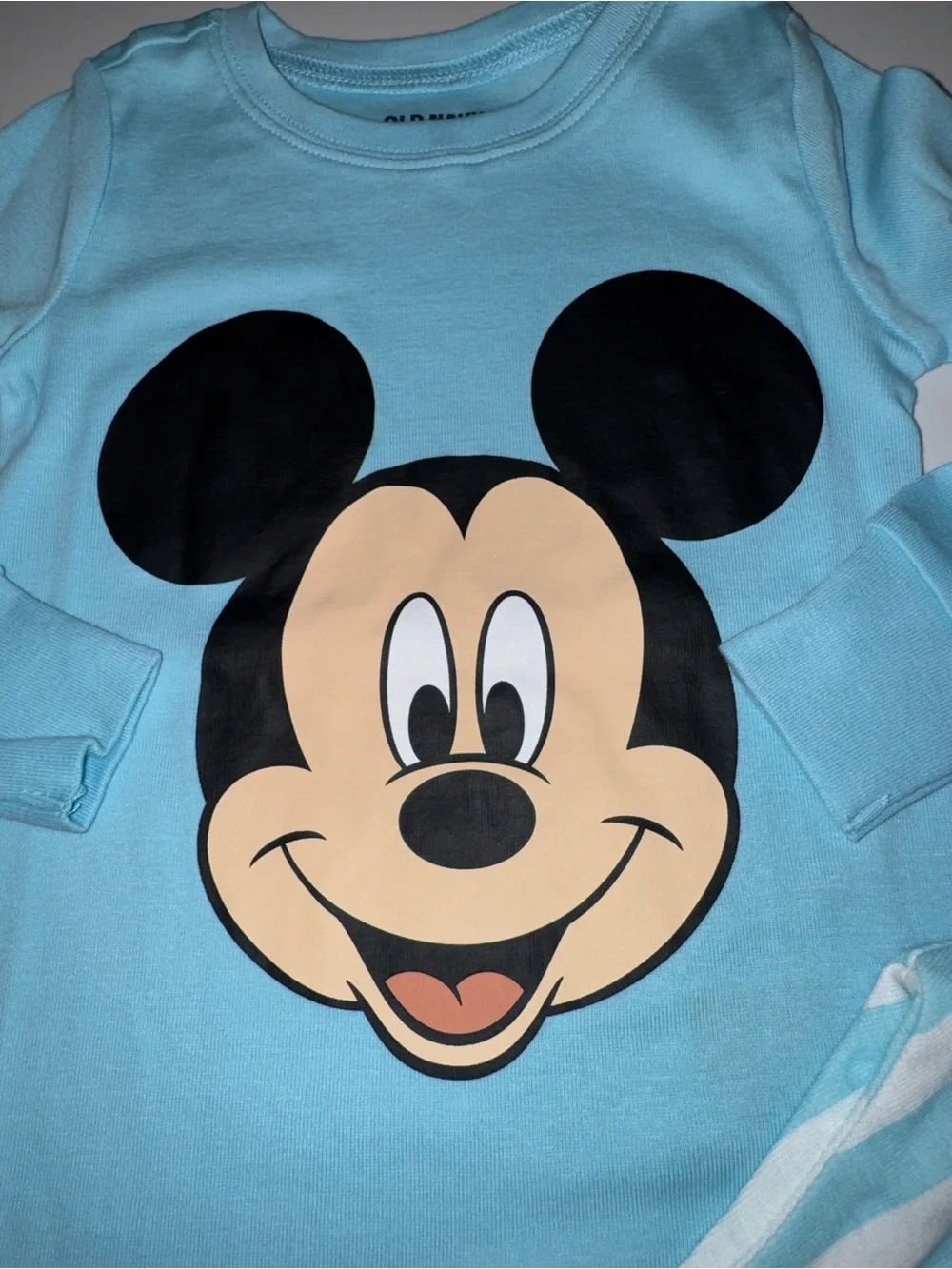 Old Navy Disney Kids’ Mickey Mouse Pajama Set 2T
